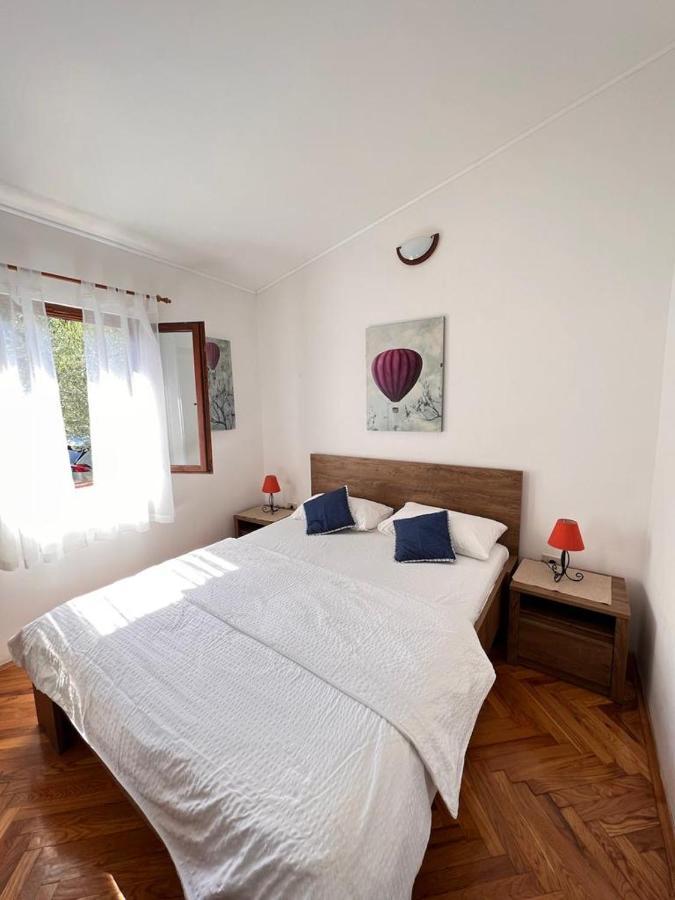 Apartments Valentinovo Кленовица Екстериор снимка
