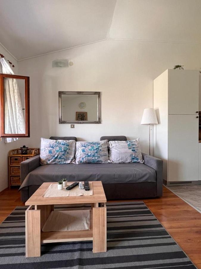 Apartments Valentinovo Кленовица Екстериор снимка