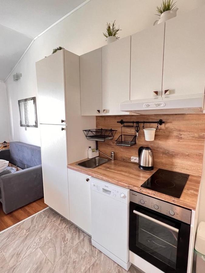 Apartments Valentinovo Кленовица Екстериор снимка
